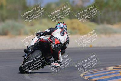media/Sep-25-2023-Moto Forza (Mon) [[81ffa65e0a]]/B-C Group/Session 4 (Turn 2 Backside)/